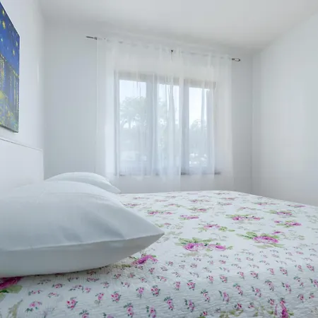 Valentino Apartment Porec