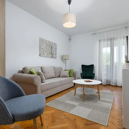 Apartment Valentino